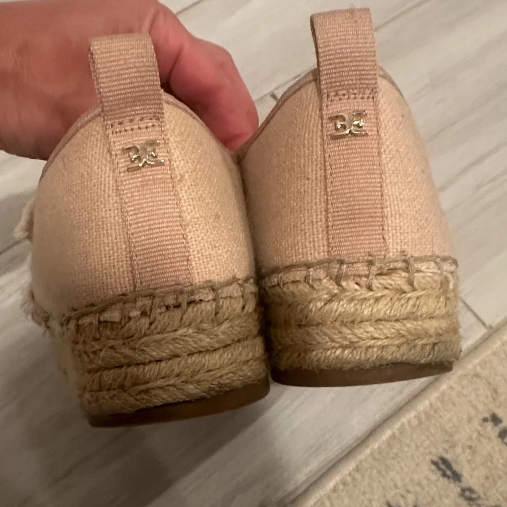 Sam Edelman Tan Ruffled Espadrilles - Picture 3 of 8